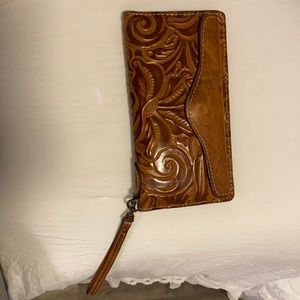 Patricia Nash Wristlet